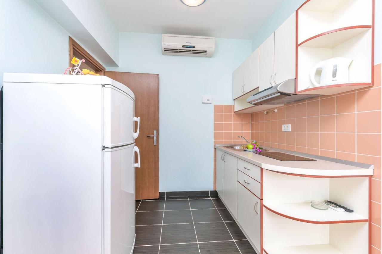 Apartments Marija ดูเช ภายนอก รูปภาพ